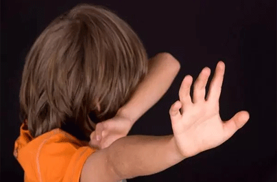 小孩胆小怕事怎么办