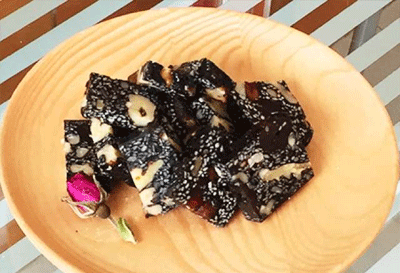 如何辨别东阿阿胶真假