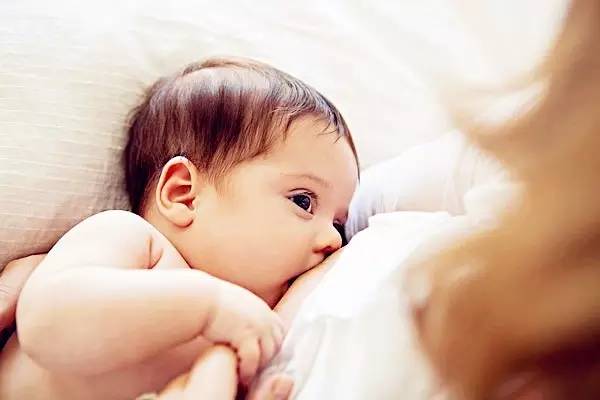 宝宝长牙了咬乳头怎么办