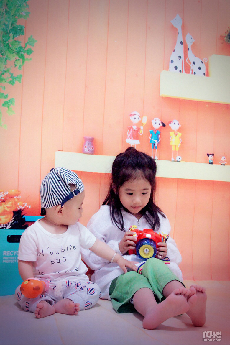 二胎妈妈的幸福感爆棚