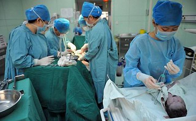 快要生时是什么感觉？分娩什么时候住院好？