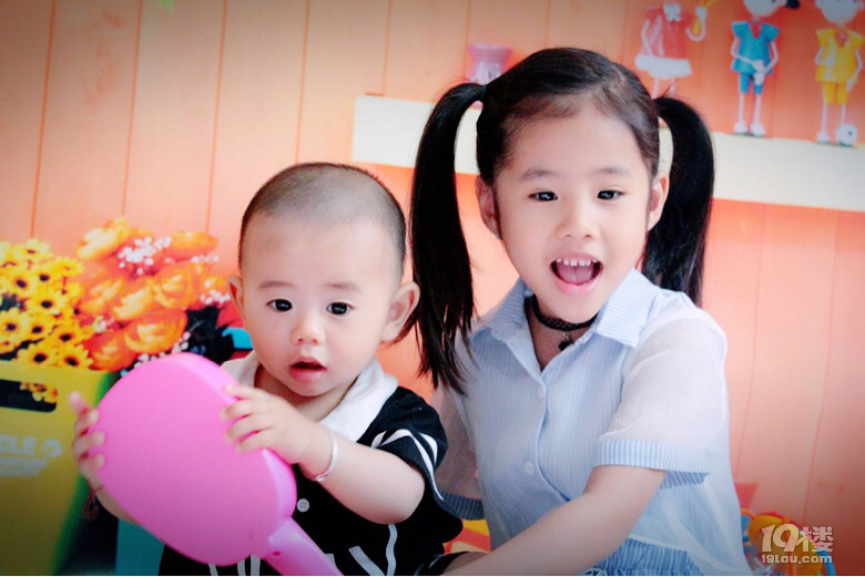 小棉袄和小情人相亲相爱，果然，二胎是对的